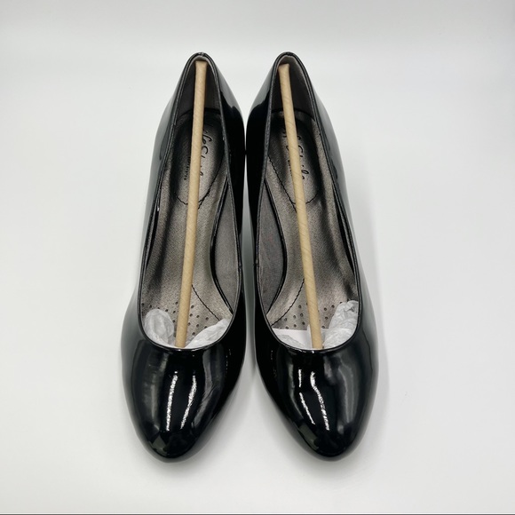 9.5W 9.5 WIDE LifeStride Parigi Black Patent Vegan Faux Leather Pump Heels - Picture 3 of 16